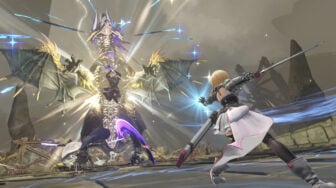 A mage warrior fights a boss.